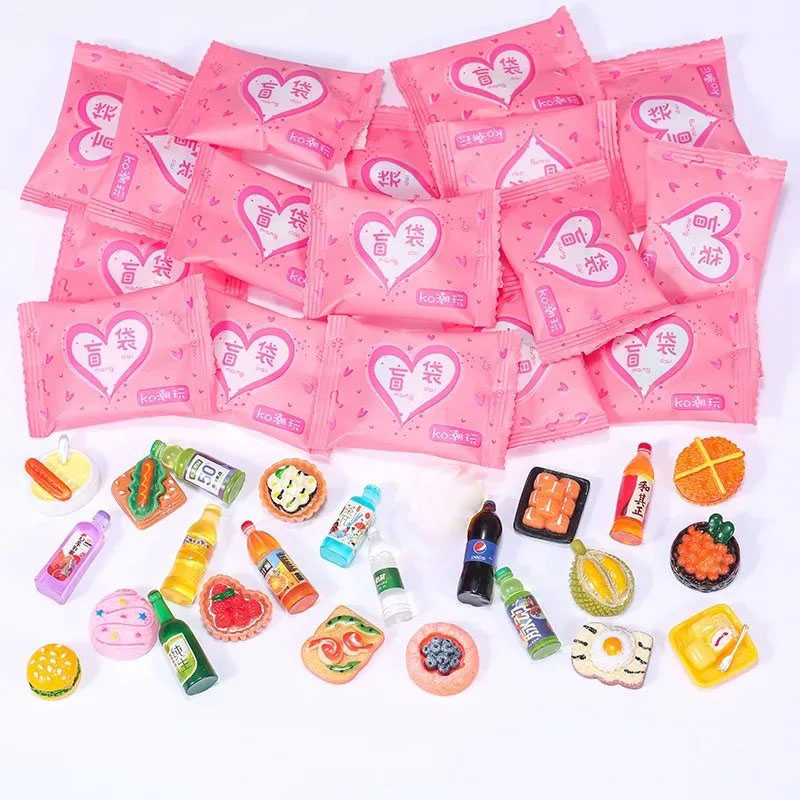 Food Drink Snacks - ランダムスタイルバッグミニチュア食品玩具ミニモデルおもちゃシミュレーションスーパーマーケットスナックドリンクワインボトルジュエリー小さな装飾品