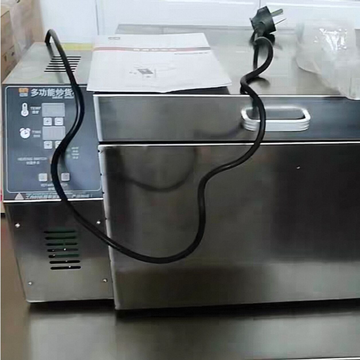 220V電気式4KGナッツ・穀物・コーヒー焙煎機 業務用小型 - Roasted Nut Mix のレビューと価格